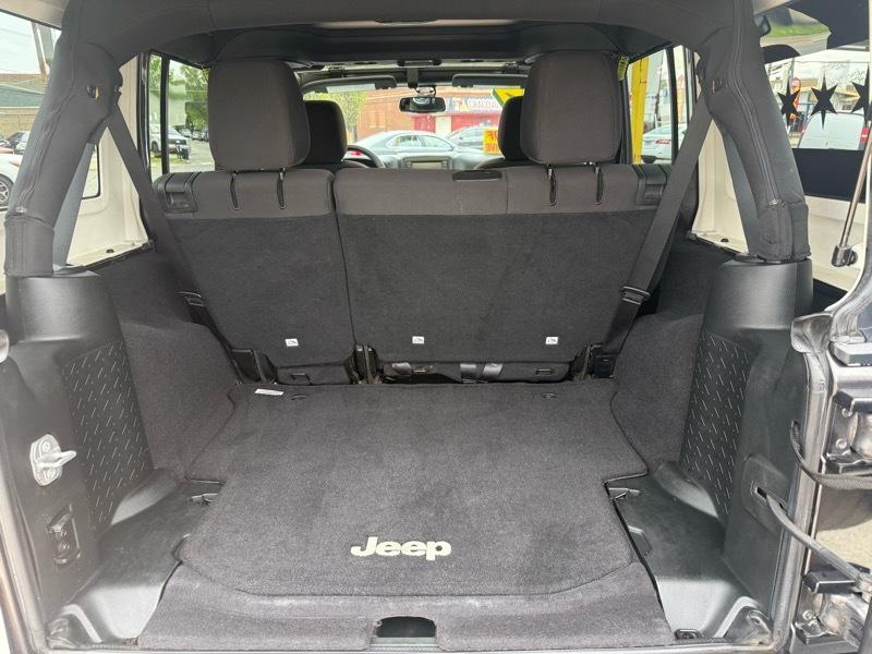 Jeep Wrangler Unlimited Sport 4WD 2017