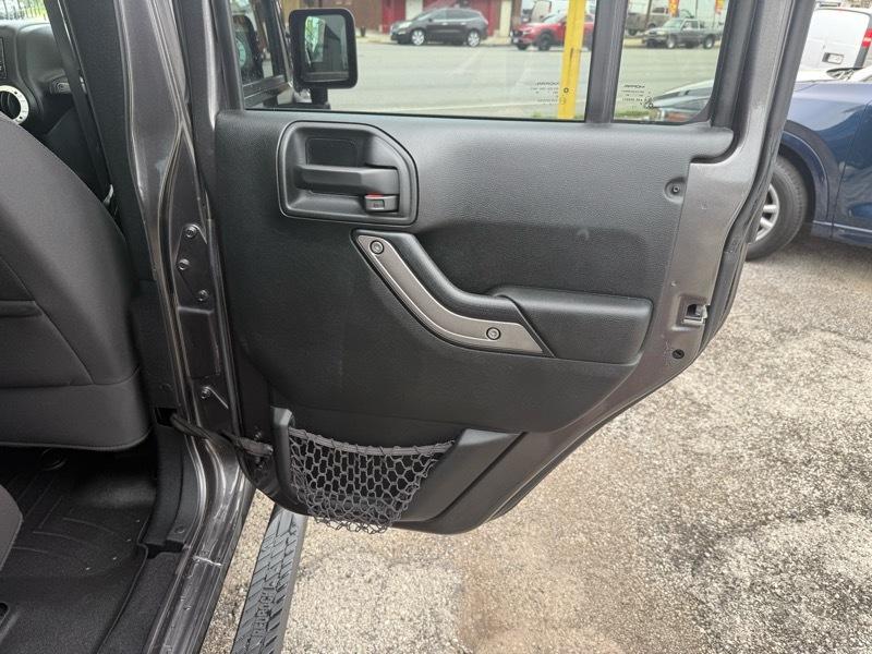Jeep Wrangler Unlimited Sport 4WD 2017