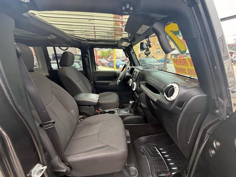Jeep Wrangler Unlimited Sport 4WD 2017