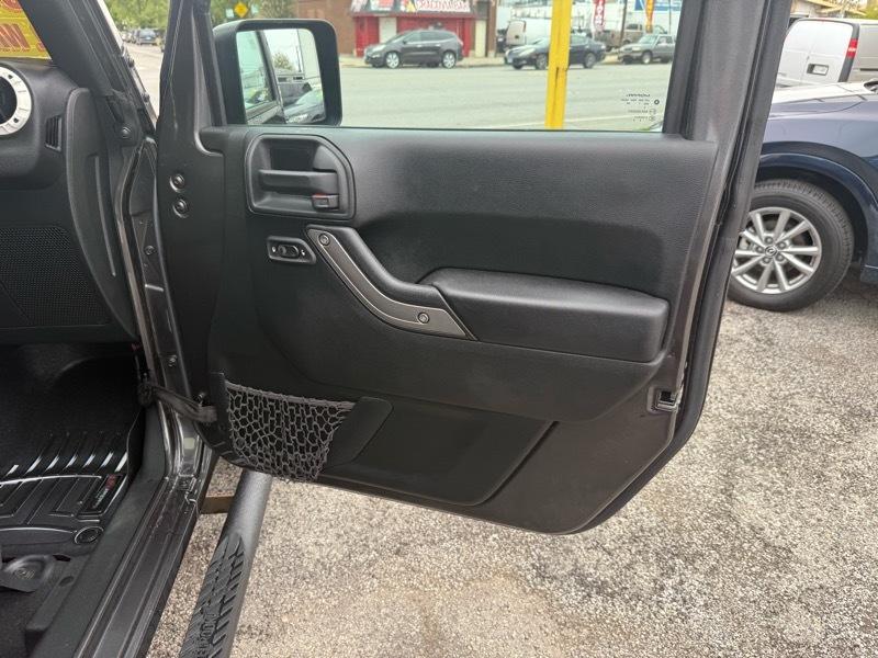 Jeep Wrangler Unlimited Sport 4WD 2017