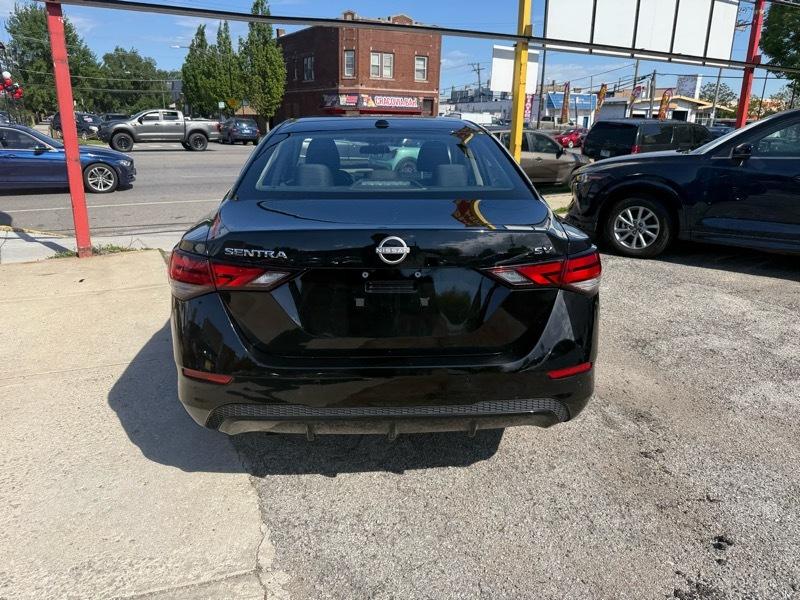 Nissan Sentra SV 2024