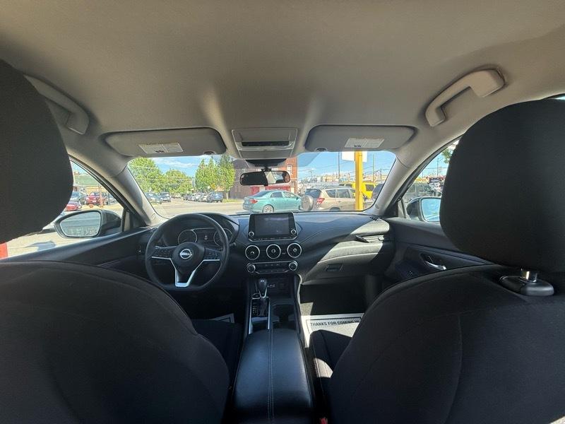 Nissan Sentra SV 2024