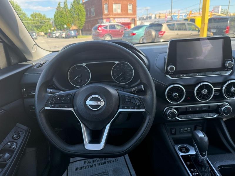 Nissan Sentra SV 2024
