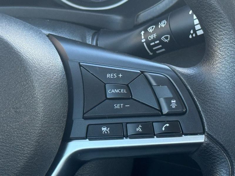 Nissan Sentra SV 2024