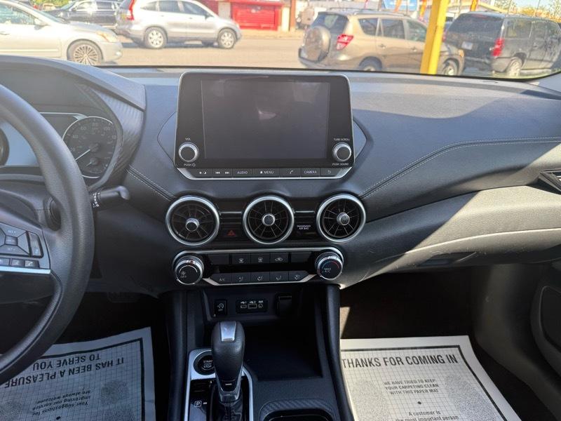 Nissan Sentra SV 2024
