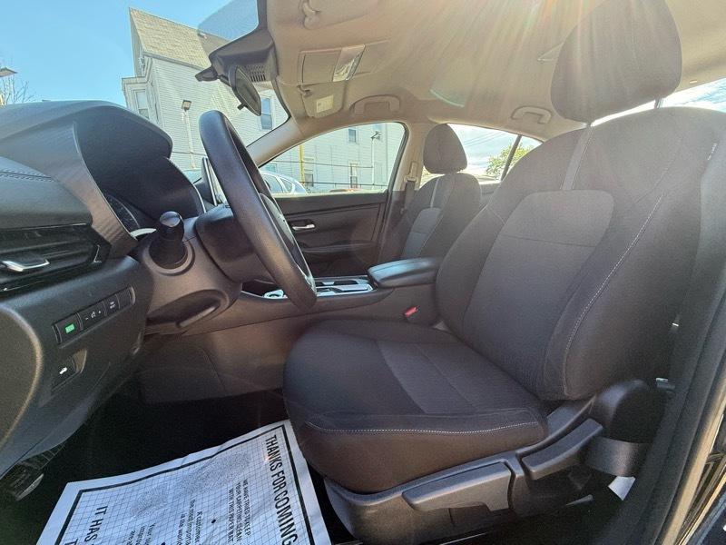Nissan Sentra SV 2024