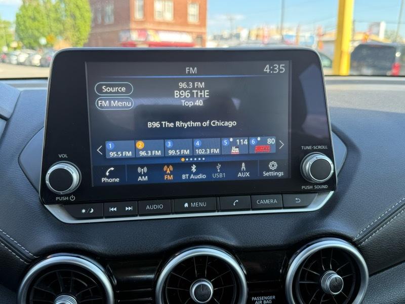 Nissan Sentra SV 2024