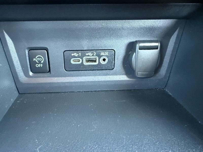 Nissan Sentra SV 2024