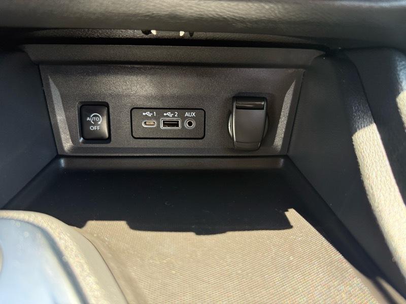 Nissan Sentra SV 2025