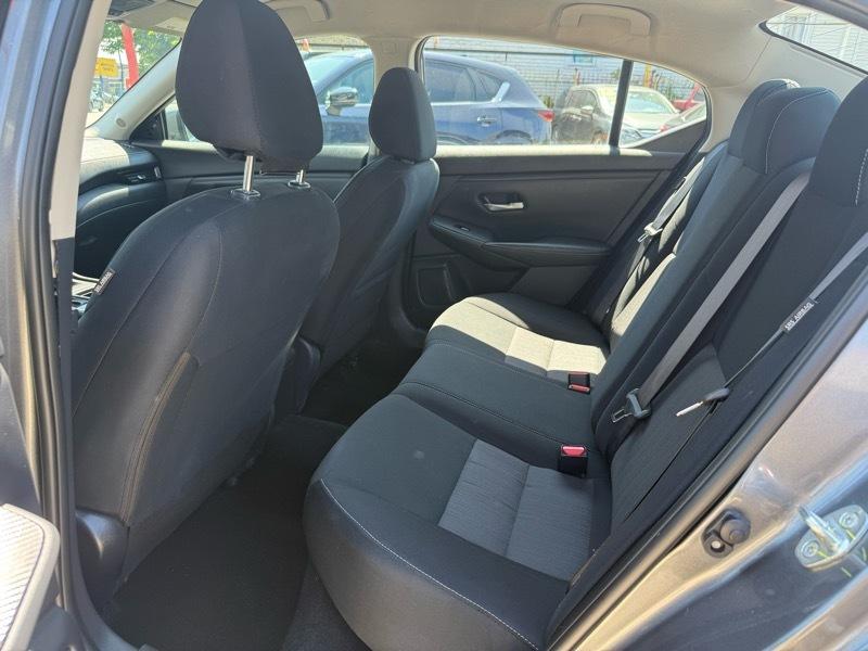 Nissan Sentra SV 2025
