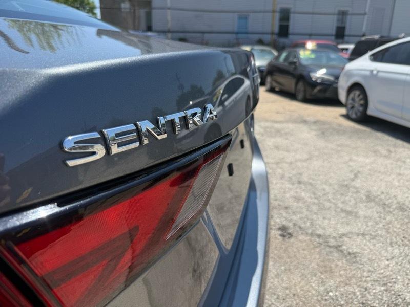 Nissan Sentra SV 2025