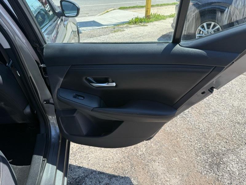 Nissan Sentra SV 2025