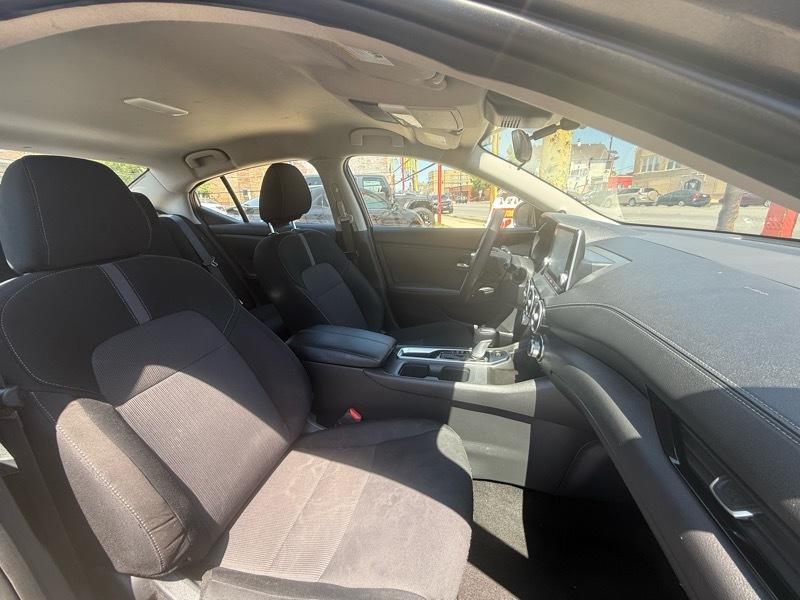 Nissan Sentra SV 2025