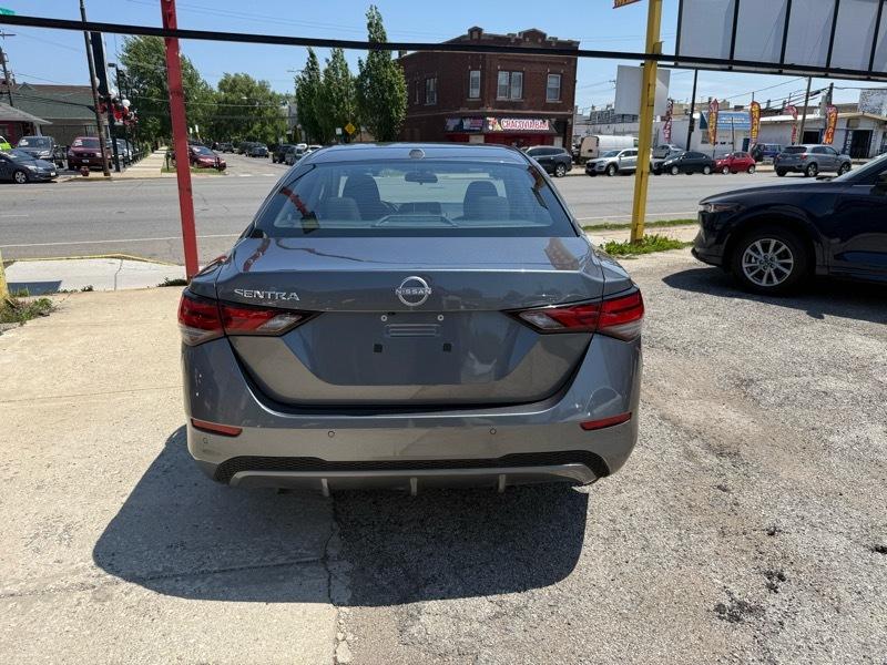 Nissan Sentra SV 2025