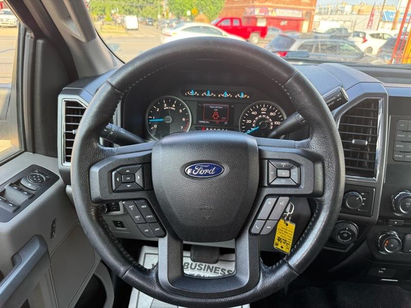 Ford F-150 XLT SuperCrew 5.5-ft. Bed 4WD 2016