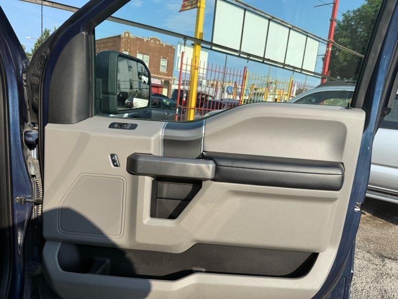 Ford F-150 XLT SuperCrew 5.5-ft. Bed 4WD 2016
