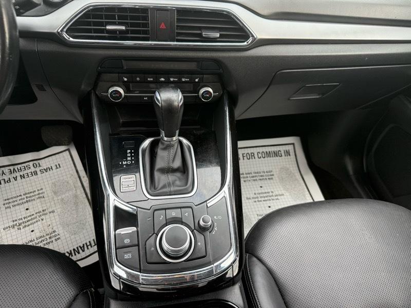 Mazda CX-9 Touring 2023