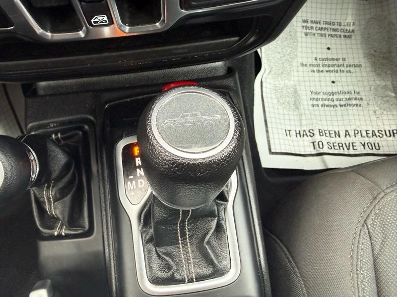 Jeep Gladiator Overland 2023