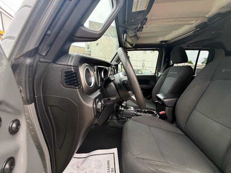 Jeep Gladiator Overland 2023