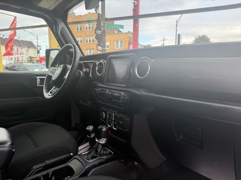 Jeep Gladiator Overland 2023