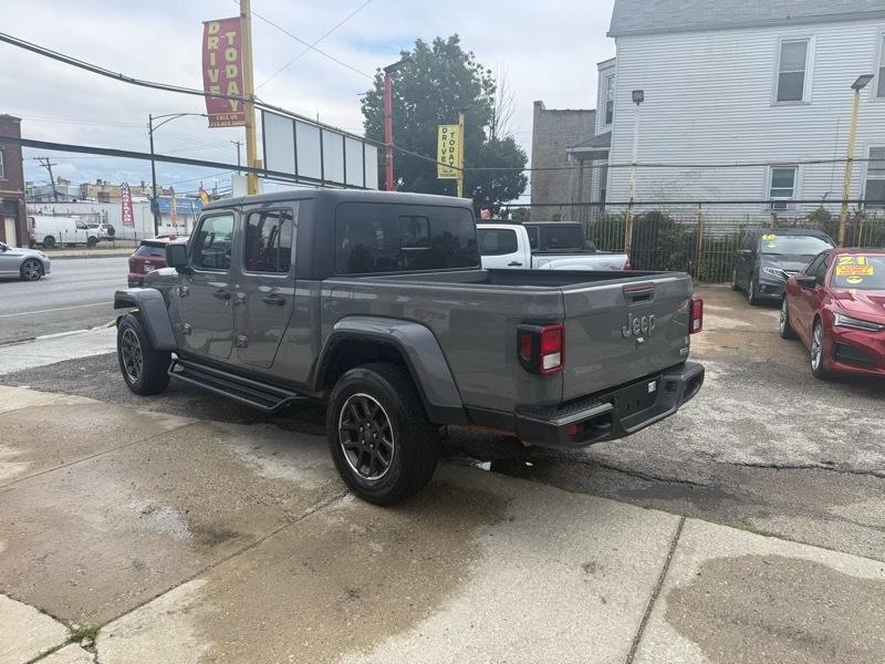 Jeep Gladiator Overland 2023