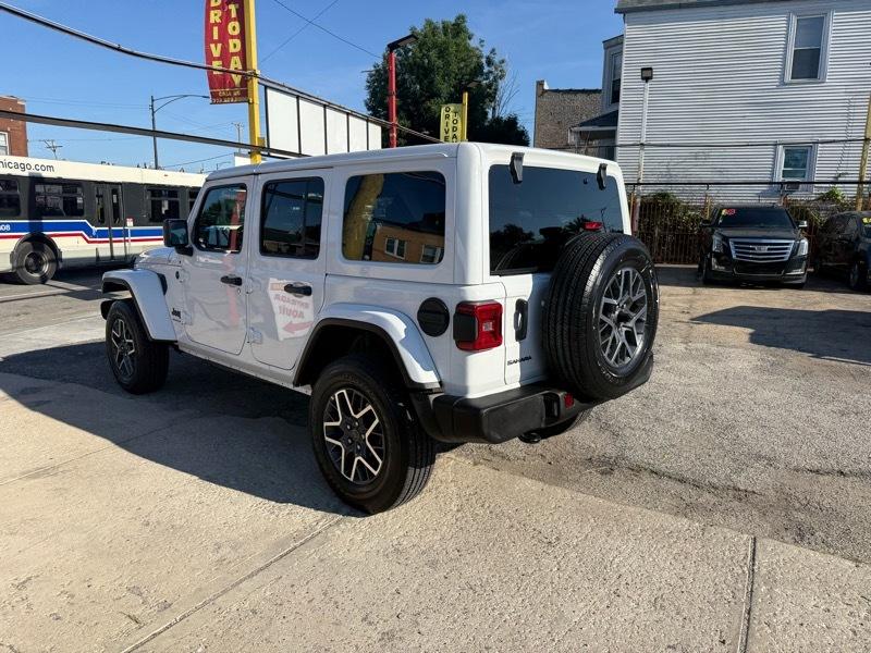 Jeep Wrangler Sahara 2025