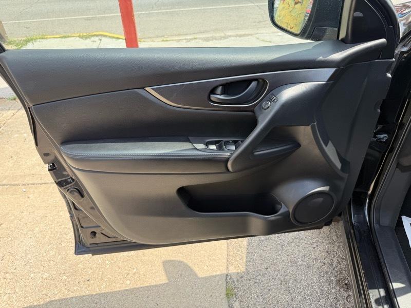 Nissan Rogue Sport S AWD 2021