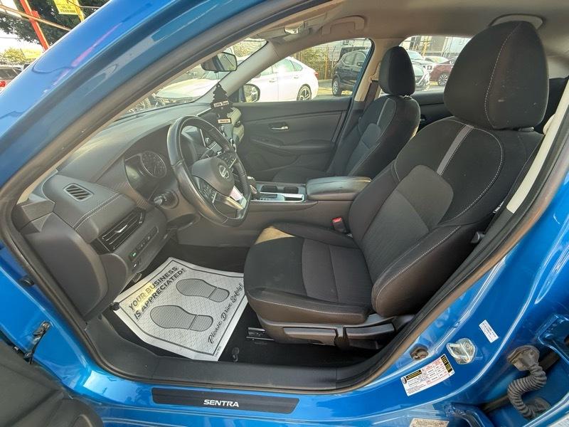 Nissan Sentra SV 2023