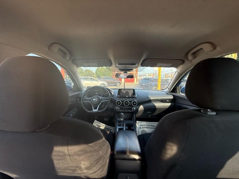 Nissan Sentra SV 2023