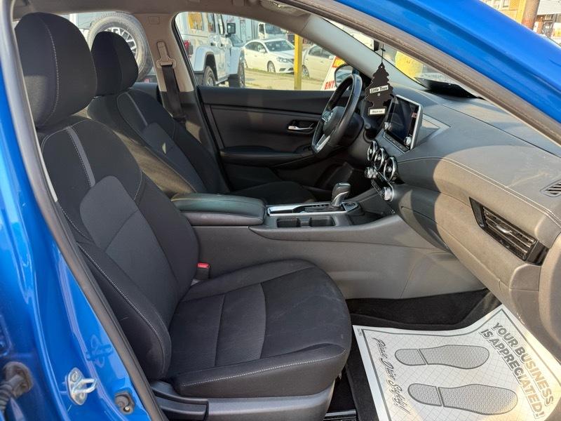 Nissan Sentra SV 2023