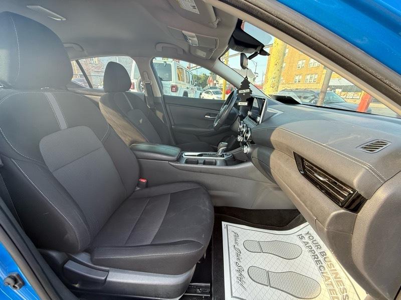 Nissan Sentra SV 2023