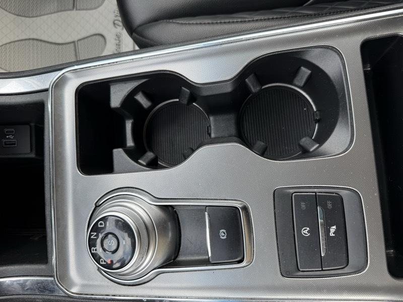 Ford Edge Titanium 2024