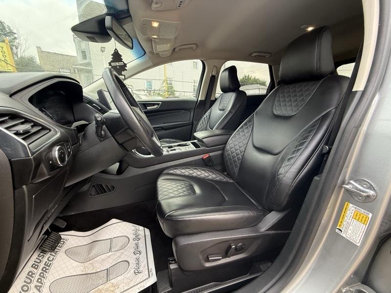 Ford Edge Titanium 2024