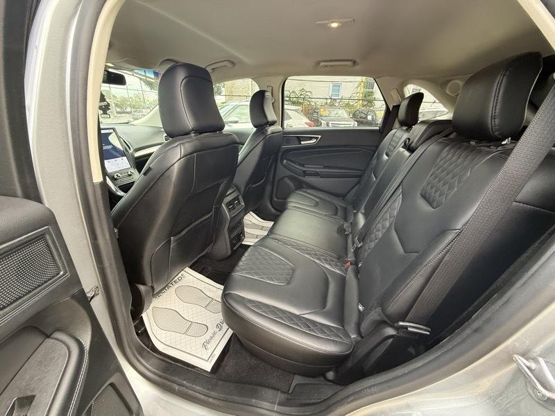 Ford Edge Titanium 2024