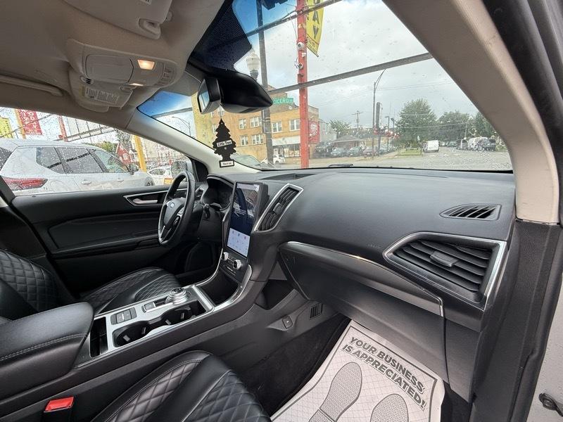 Ford Edge Titanium 2024