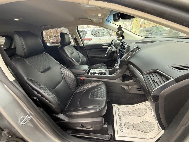 Ford Edge Titanium 2024