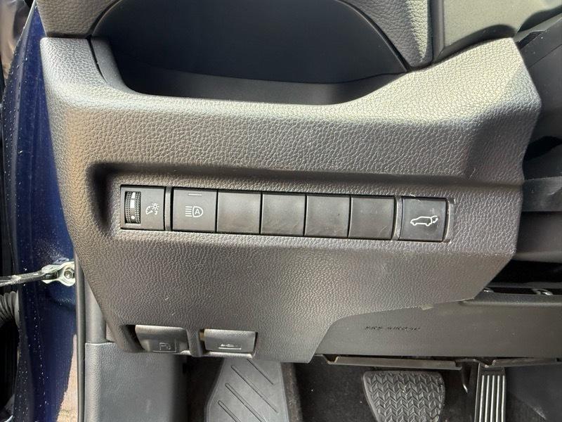 Toyota RAV4 XLE AWD 2025