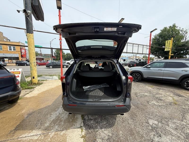 Toyota RAV4 XLE AWD 2025