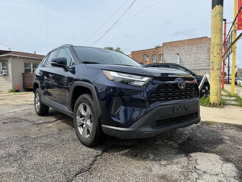 Toyota RAV4 XLE AWD 2025