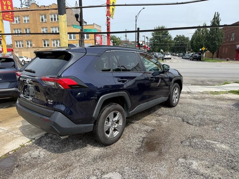 Toyota RAV4 XLE AWD 2025