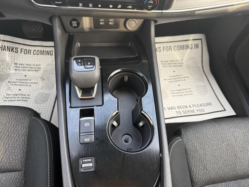 Nissan Rogue SV 2025