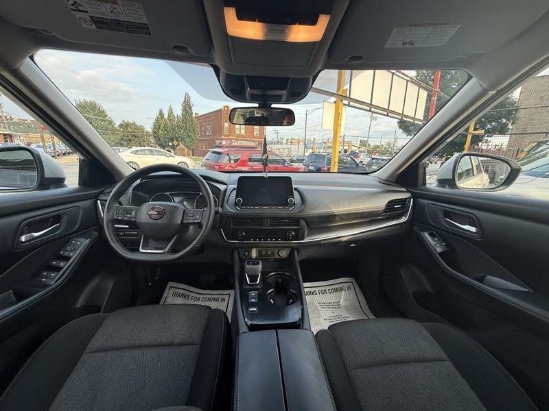 Nissan Rogue SV 2025