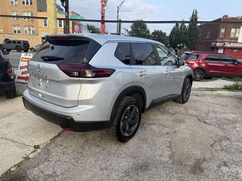 Nissan Rogue SV 2025