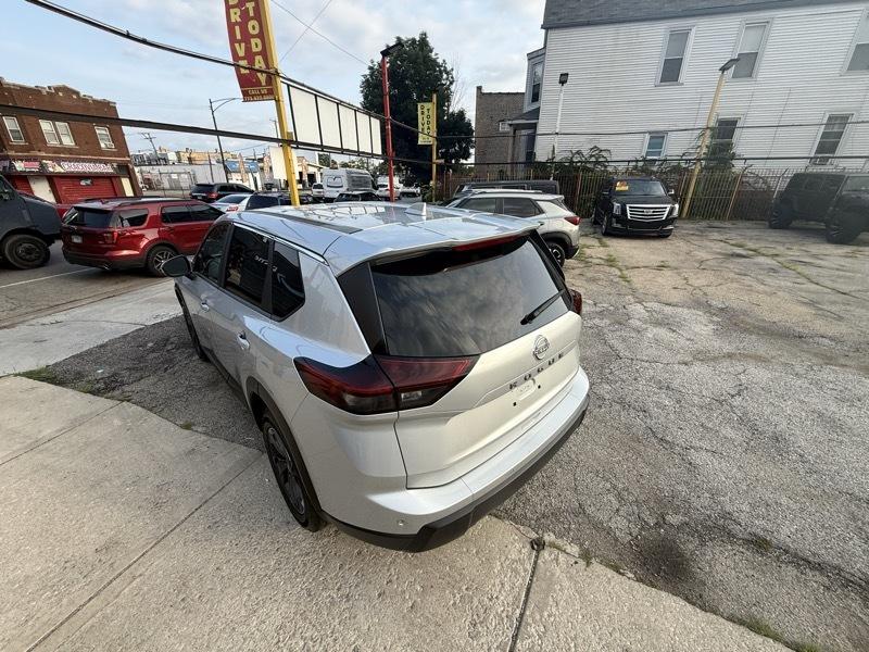 Nissan Rogue SV 2025
