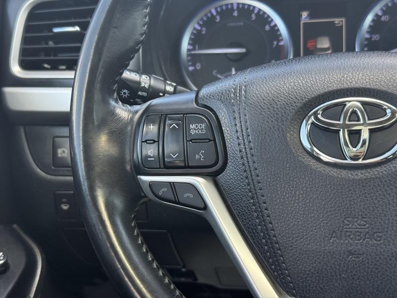 Toyota Highlander XLE FWD V6 2018