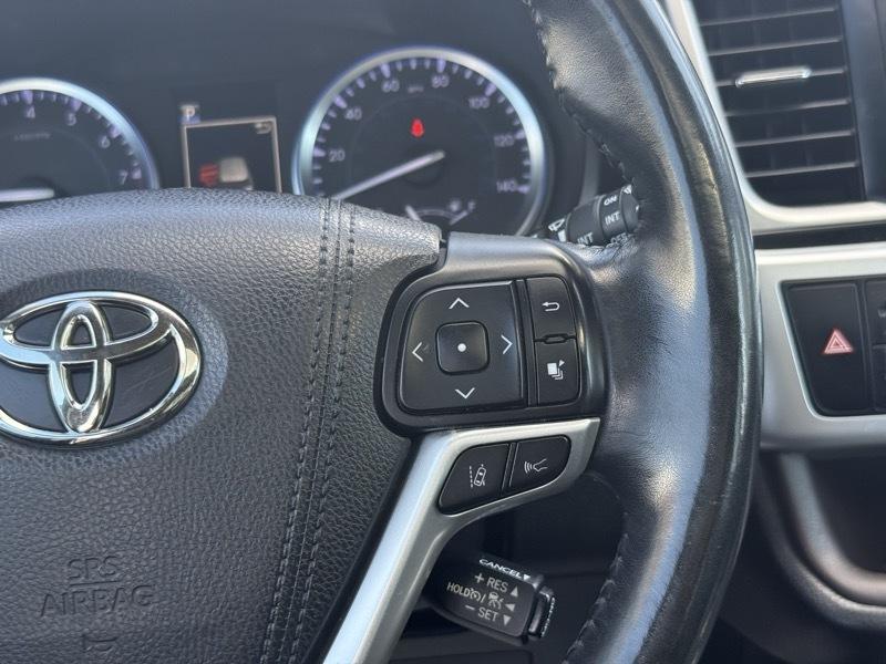Toyota Highlander XLE FWD V6 2018