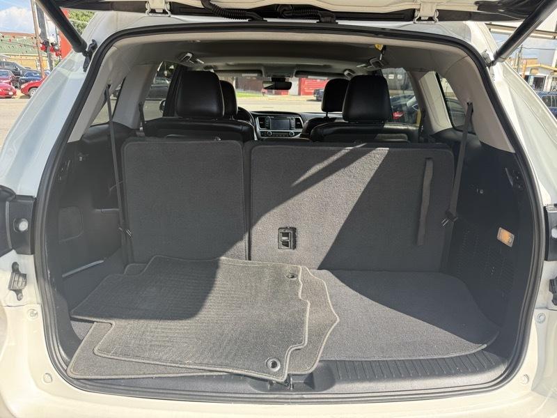 Toyota Highlander XLE FWD V6 2018