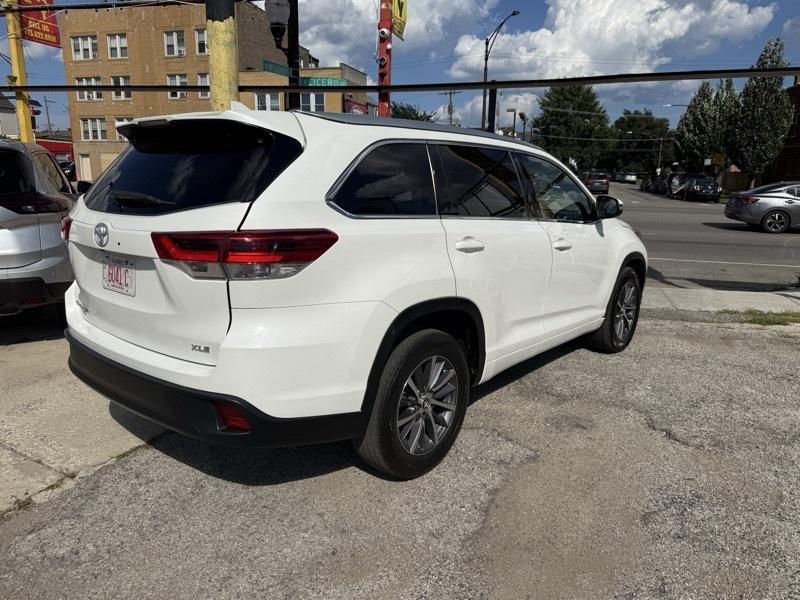 Toyota Highlander XLE FWD V6 2018