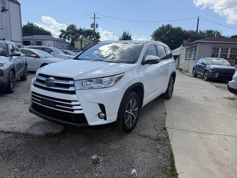 Toyota Highlander XLE FWD V6 2018