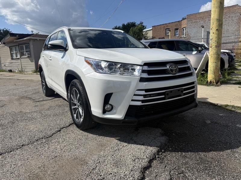 Toyota Highlander XLE FWD V6 2018